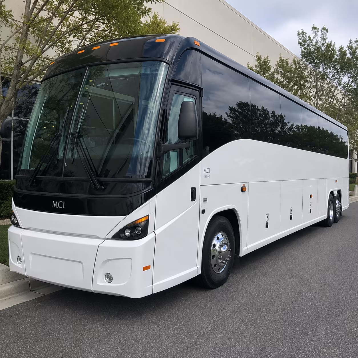 daily commuter shuttle buses along us 101 and el camino real